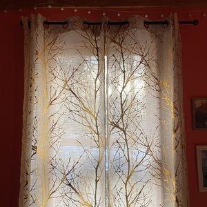 Set of 2 light filtering curtains